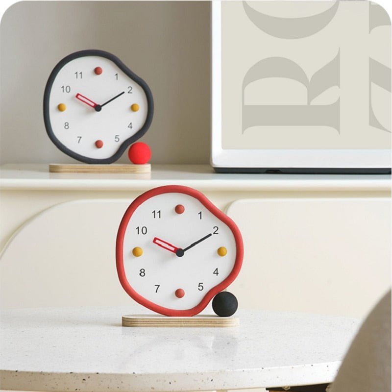 Hom & Ember – Elegant Minimalist Pendulum Timepiece for a Serene Ambiance - Hom & Ember