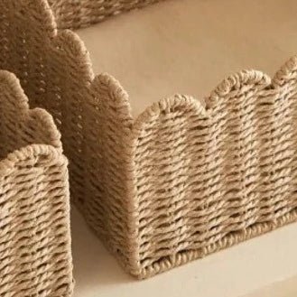 Hom & Ember – Elegant Natural Woven Willow Basket with Curved Edges for a Serene Aesthetic - Hom & Ember