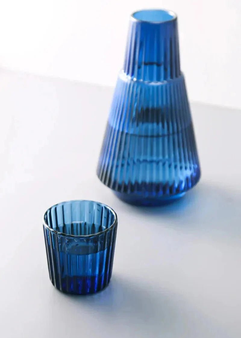 Hom & Ember – Elegant Pleated Glass Carafe Set for a Refined Dining Experience - Hom & Ember