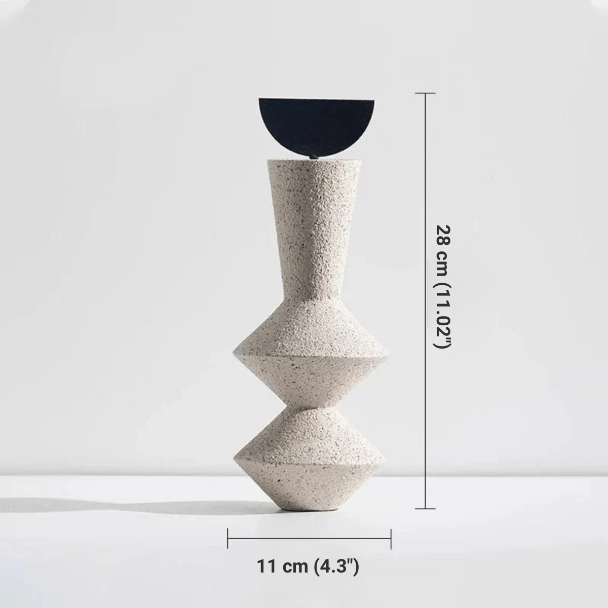 Hom & Ember – Elegant Sandy Resin Geometric Sculpture for a Serene Ambiance - Hom & Ember