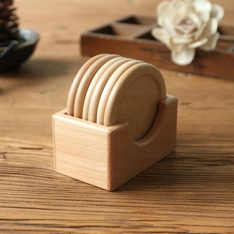Hom & Ember – Elegant Set of 6 Wooden Coasters in Natural Finish for a Chic and Practical Table Essentials - Hom & Ember