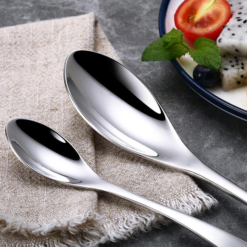 Hom & Ember – Elegant Silver Stainless Steel Cutlery Set for a Timeless Dining Experience - Hom & Ember