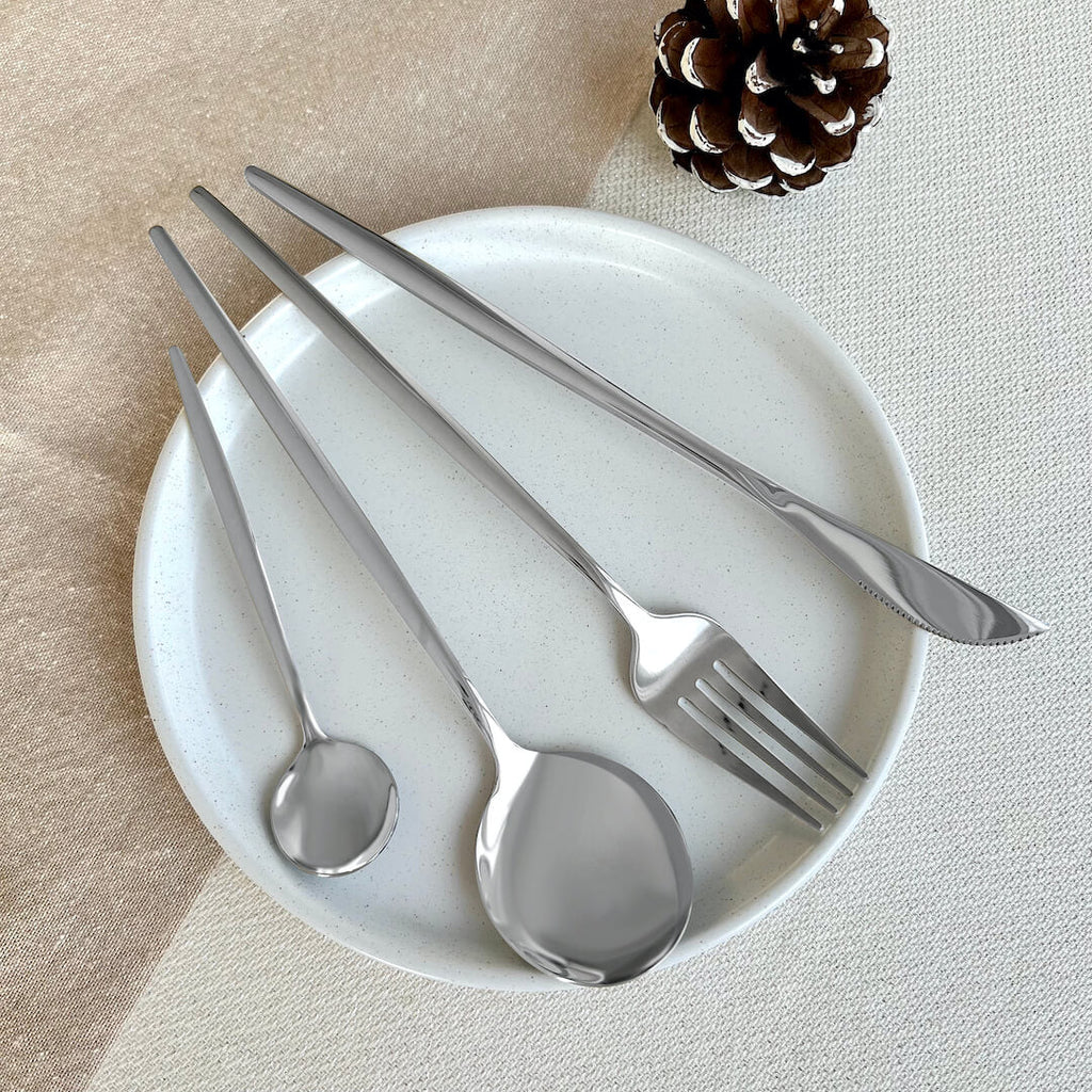 Hom & Ember – Elegant Stainless Steel Cutlery Ensemble for Sophisticated Dining and Table Setting with Timeless Charm - Hom & Ember