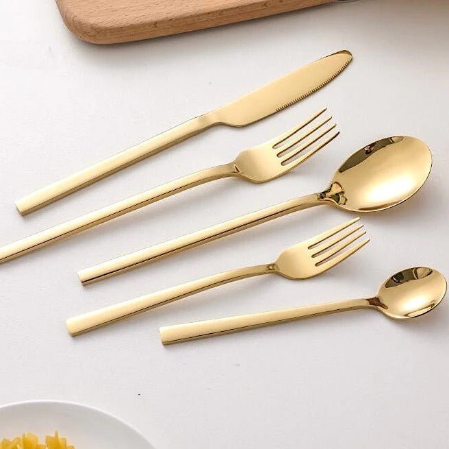 Hom & Ember – Elegant Stainless Steel Cutlery Set for a Sophisticated Dining Experience - Hom & Ember