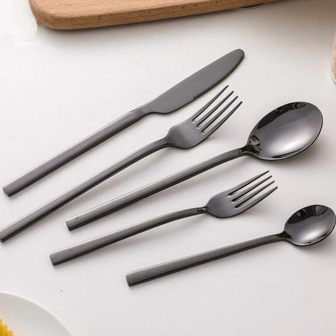 Hom & Ember – Elegant Stainless Steel Cutlery Set for a Sophisticated Dining Experience - Hom & Ember
