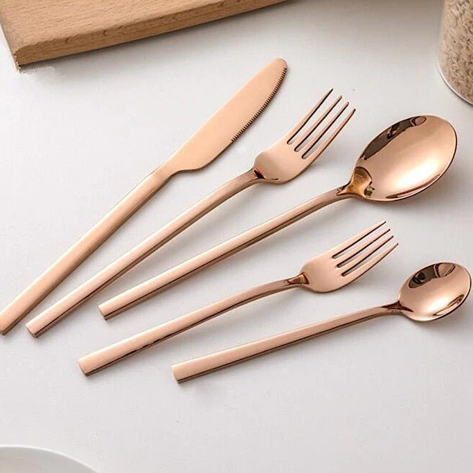 Hom & Ember – Elegant Stainless Steel Cutlery Set for a Sophisticated Dining Experience - Hom & Ember