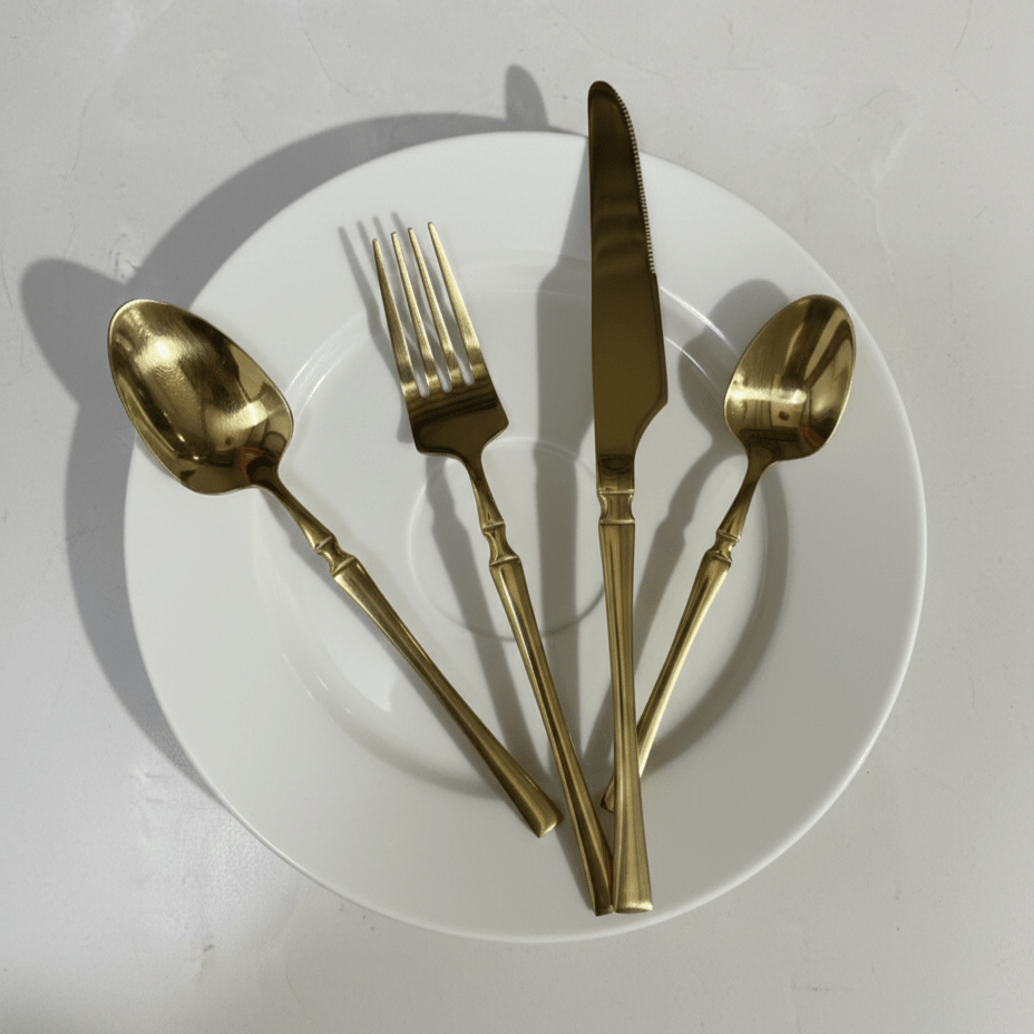 Hom & Ember – Elegant Stainless Steel Cutlery Set for a Touch of Sophistication - Hom & Ember