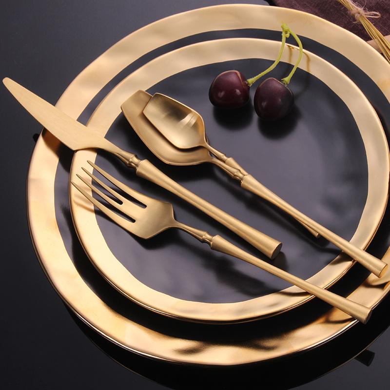 Hom & Ember – Elegant Stainless Steel Cutlery Set for a Touch of Sophistication - Hom & Ember