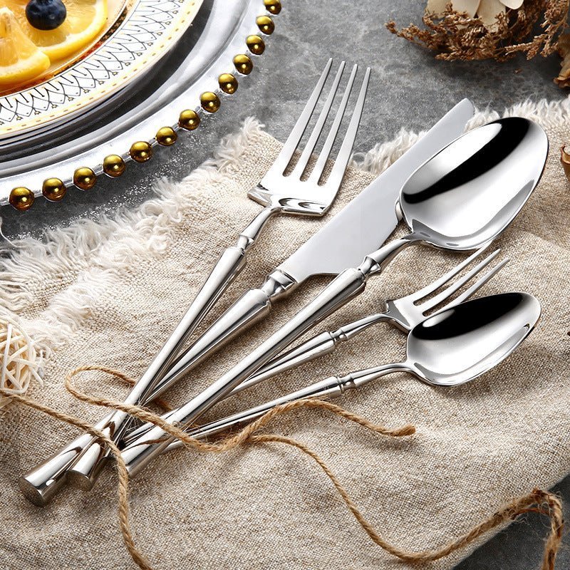 Hom & Ember – Elegant Stainless Steel Cutlery Set for Sophisticated Dining Experiences