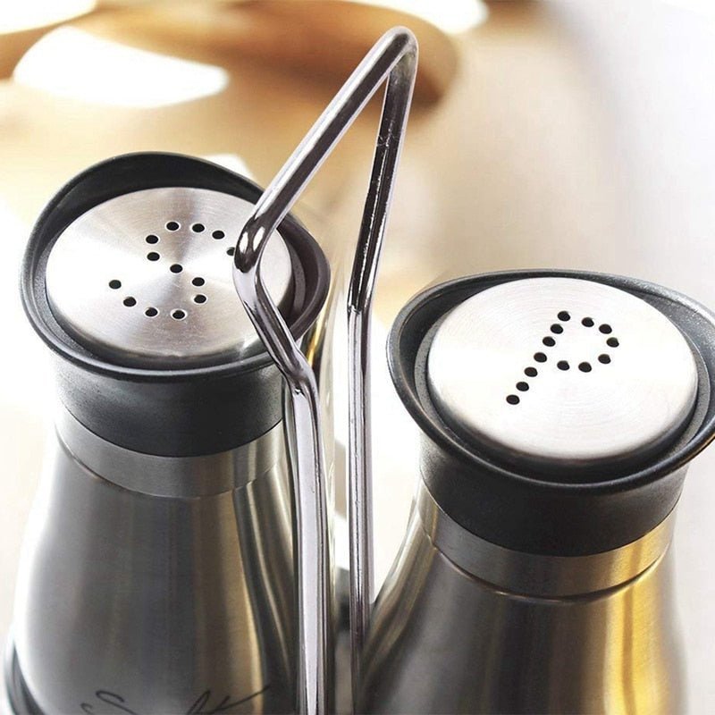 Hom & Ember – Elegant Stainless Steel Shaker Duo for a Chic Dining Experience - Hom & Ember