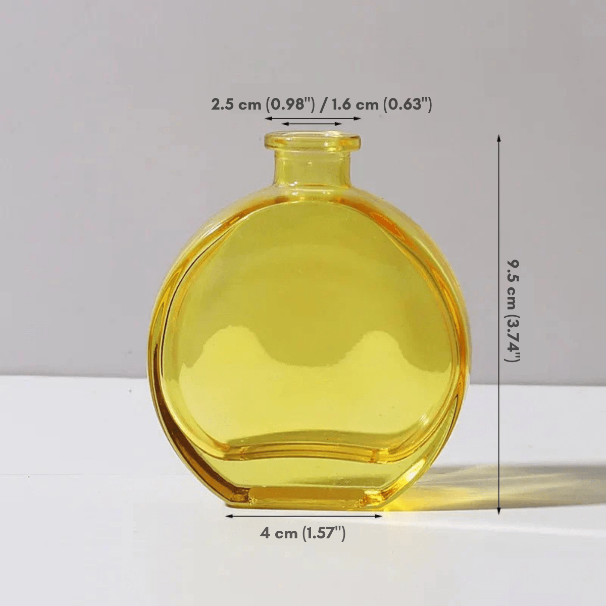 Hom & Ember – Elegant Vintage Glass Flower Vase for a Stylish and Aesthetic Display - Hom & Ember