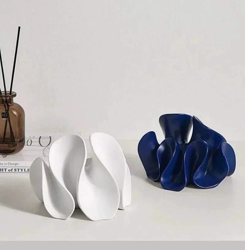 Hom & Ember – Elegant Wave Bloom Sculpture in Matte Glazed Finish for a Timeless Serenity - Hom & Ember