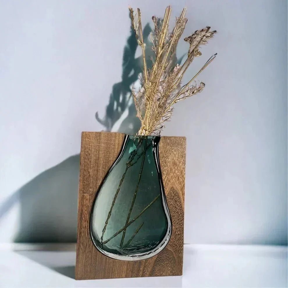 Hom & Ember – Elegant Wooden and Glass Vase for a Serene Living Space with Elegance - Hom & Ember