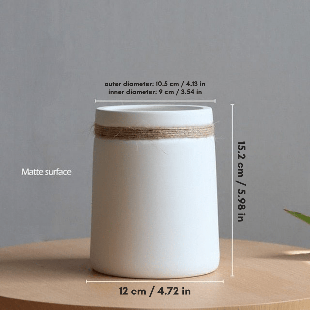 Hom & Ember – Exquisite Boho - Inspired Ceramic Vase for a Serene Ambiance - Hom & Ember