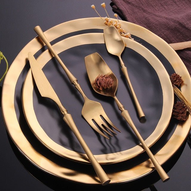 Hom & Ember – Exquisite Golden Cutlery Set for Elegant Dining and Table Setting with Timeless Charm - Hom & Ember