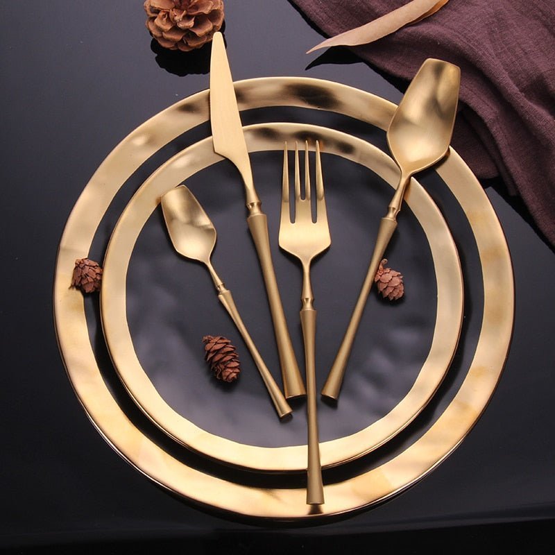 Hom & Ember – Exquisite Golden Cutlery Set for Elegant Dining and Table Setting with Timeless Charm - Hom & Ember