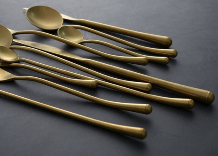 Hom & Ember – Exquisite Golden Cutlery Set for Stylish Dining and Elegant Table Setting - Hom & Ember