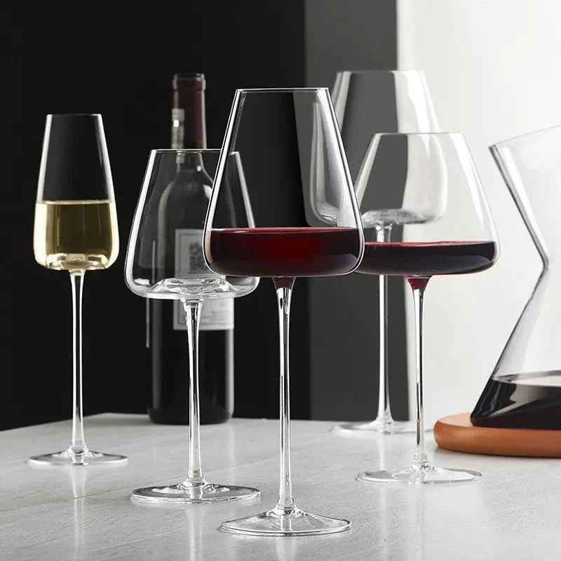 Hom & Ember – Exquisite Handcrafted Crystal Wine Glasses for Elegant Gatherings with Timeless Charm - Hom & Ember
