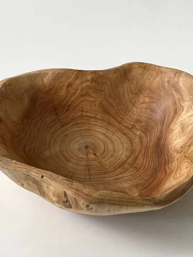 Hom & Ember – Exquisite Handcrafted Wooden Fruit Bowl for a Timeless Touch of Nature to Your Space - Hom & Ember