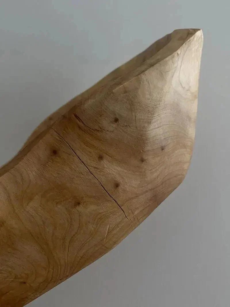 Hom & Ember – Exquisite Handcrafted Wooden Fruit Bowl for a Timeless Touch of Nature to Your Space - Hom & Ember