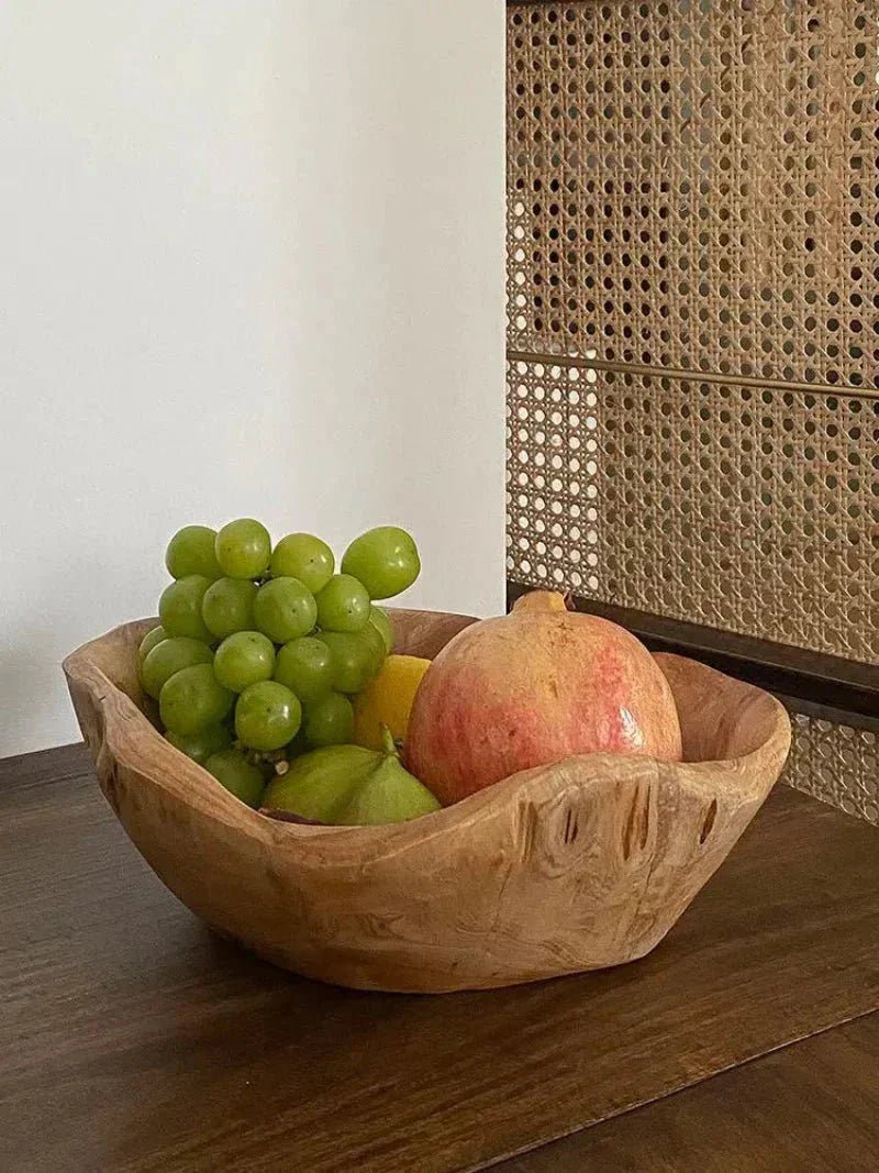 Hom & Ember – Exquisite Handcrafted Wooden Fruit Bowl for a Timeless Touch of Nature to Your Space - Hom & Ember