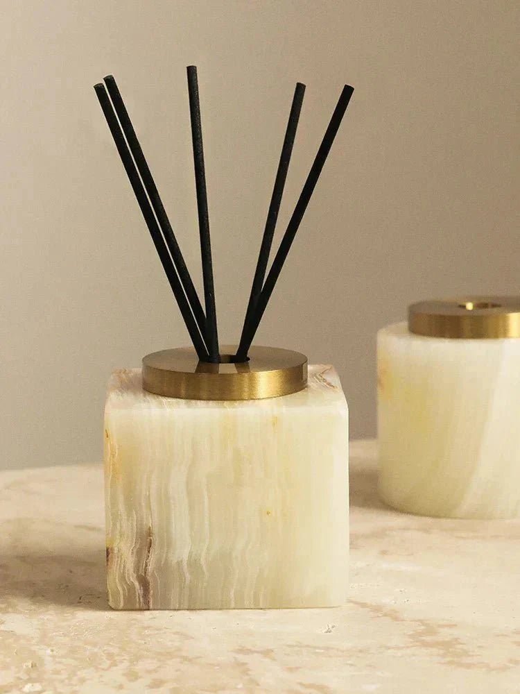 Hom & Ember – Exquisite Handmade Marble Diffuser for Elegant Spaces and Serene Ambiance - Hom & Ember