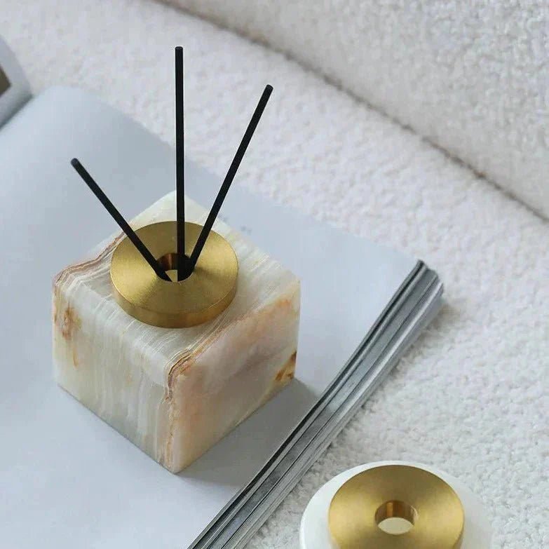 Hom & Ember – Exquisite Handmade Marble Diffuser for Elegant Spaces and Serene Ambiance - Hom & Ember