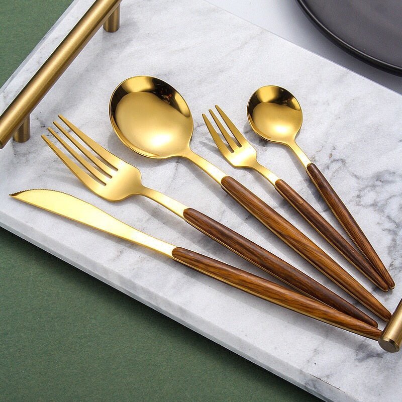 Hom & Ember – Exquisite Timber Cutlery Ensemble for a Refined Dining Experience - Hom & Ember