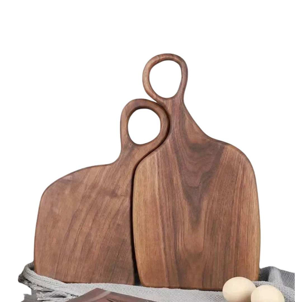 Hom & Ember – Exquisite Walnut Chopping Board for Culinary Elegance - Hom & Ember