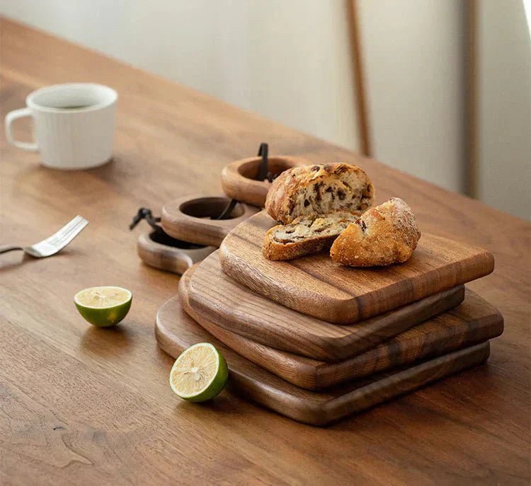 Hom & Ember – Exquisite Walnut Chopping Board for Culinary Elegance - Hom & Ember