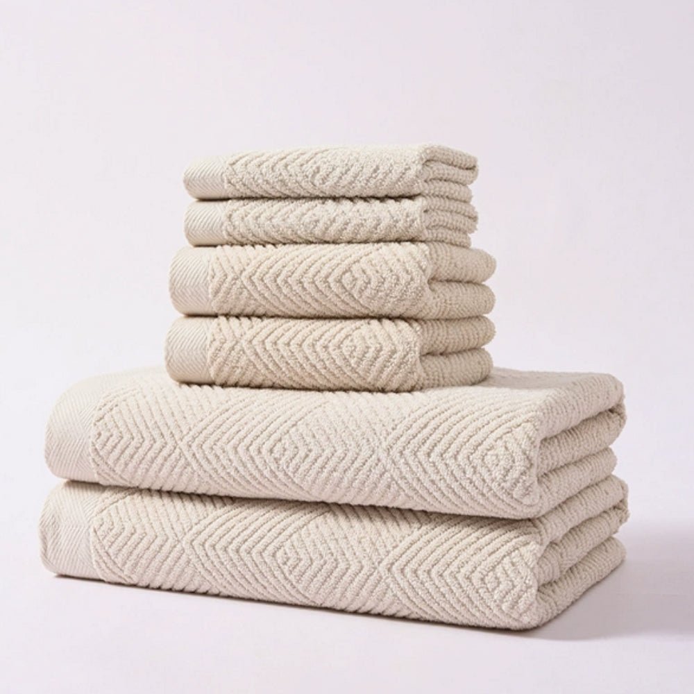 Hom & Ember – Exquisite Z - Pattern Towel Set in Soft Cotton for a Serene Ambiance - Hom & Ember