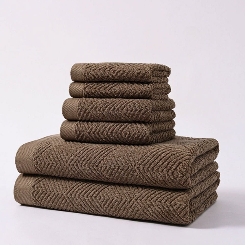 Hom & Ember – Exquisite Z - Pattern Towel Set in Soft Cotton for a Serene Ambiance - Hom & Ember