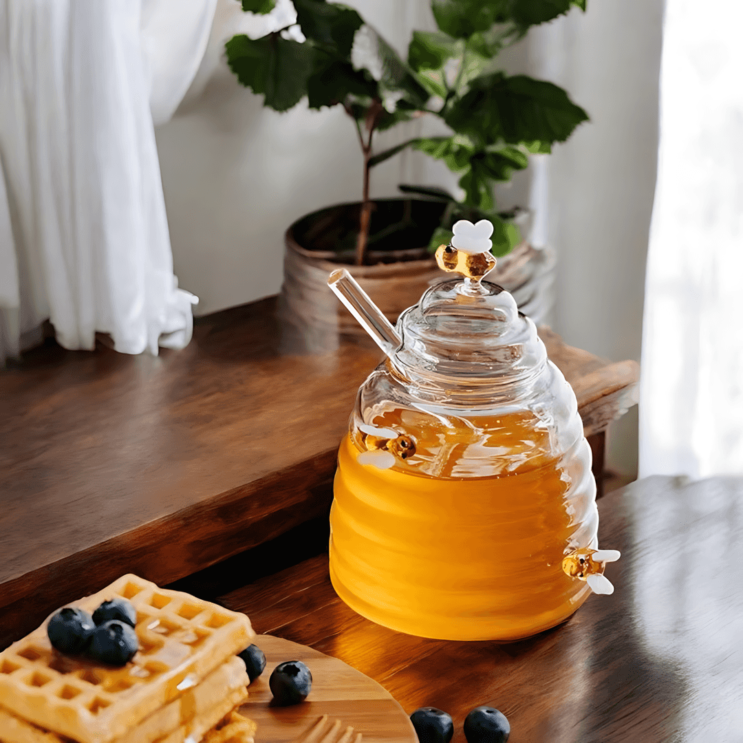 Hom & Ember – Glass Honey Jar with Drip - Free Design - Hom & Ember