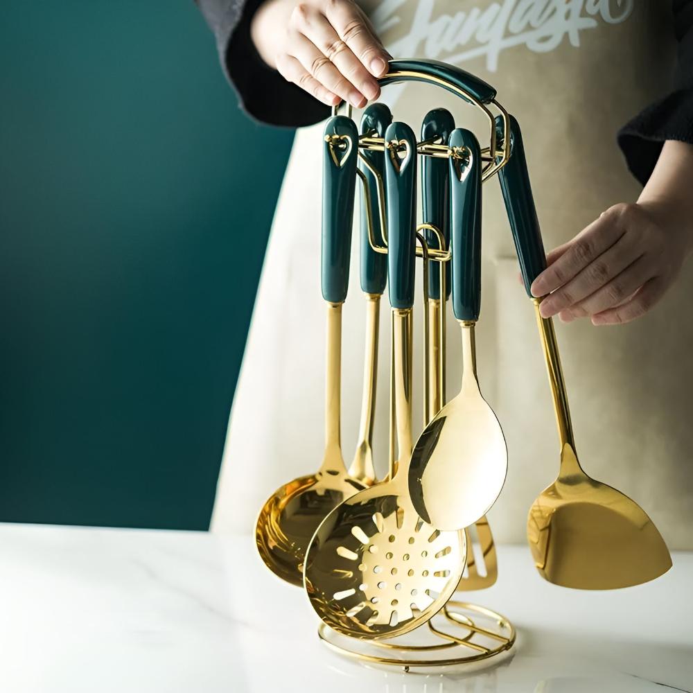 Hom & Ember – Golden Stainless Steel Utensil Set for a Luxurious Kitchen Experience - Hom & Ember
