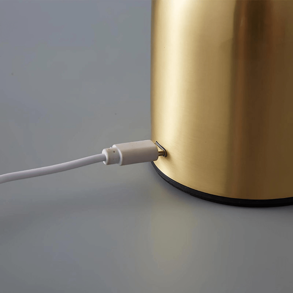 Hom & Ember – Golden Veil Wireless Lamp - Hom & Ember