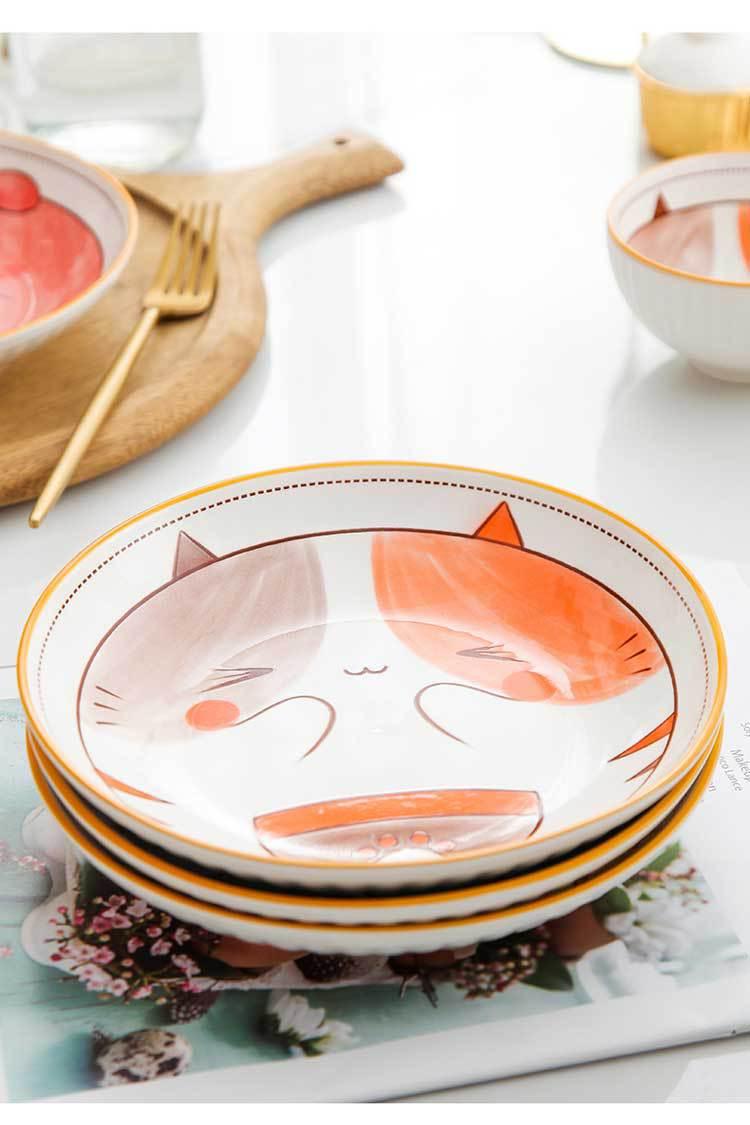 Hom & Ember – Hand - Painted Animal Cartoon Ceramic Plate for a Playful Touch - Hom & Ember