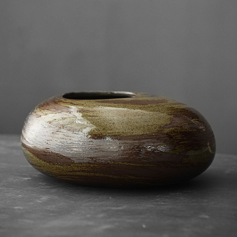 Hom & Ember – Japanese - Inspired Tabletop Vase - Hom & Ember