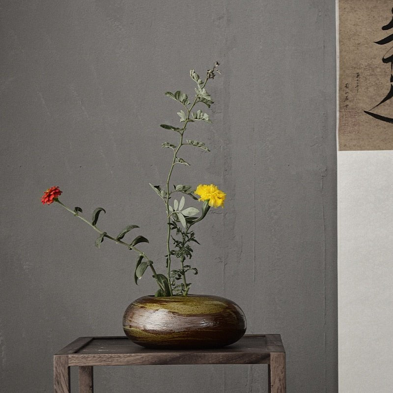 Hom & Ember – Japanese - Inspired Tabletop Vase - Hom & Ember