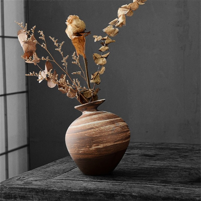 Hom & Ember – Japanese - Inspired Tabletop Vase - Hom & Ember