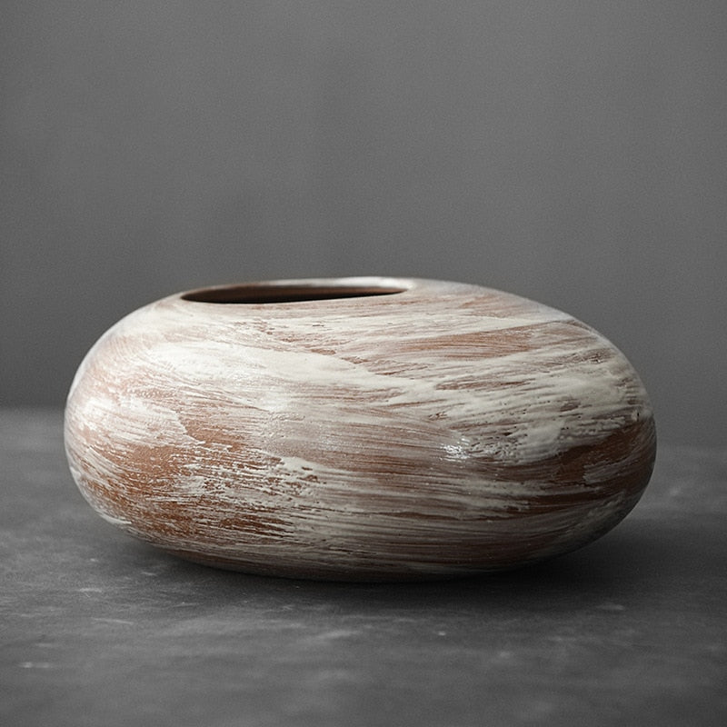 Hom & Ember – Japanese - Inspired Tabletop Vase - Hom & Ember