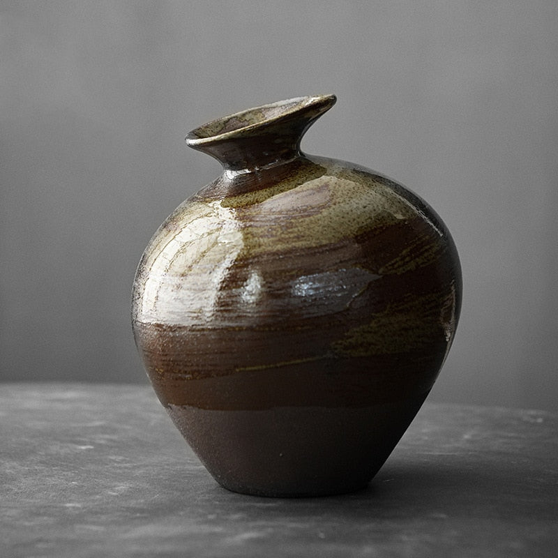 Hom & Ember – Japanese - Inspired Tabletop Vase - Hom & Ember