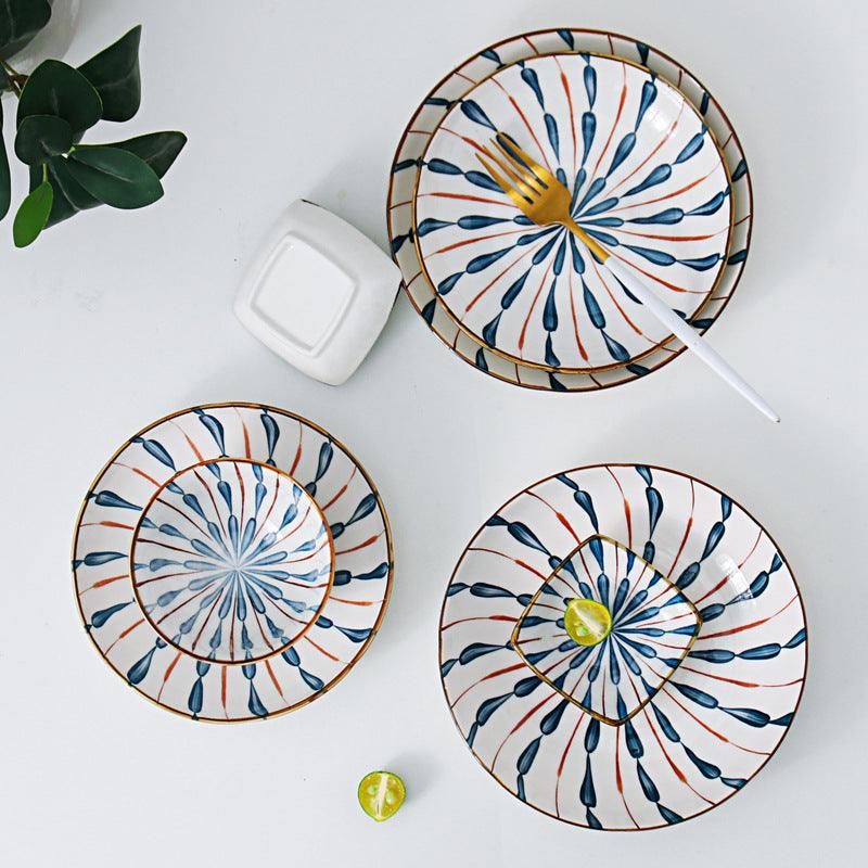 Hom & Ember – Lotus - Shaped Ceramic Plate Set for an Elegant Dining Experience - Hom & Ember