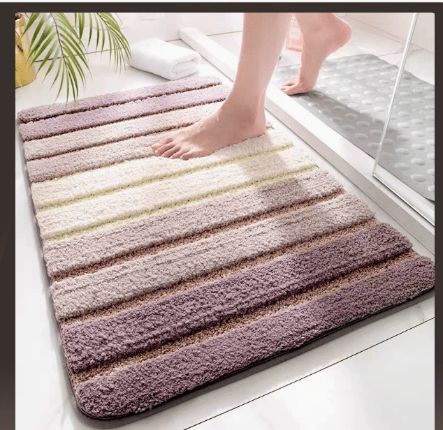 Hom & Ember – Luxurious Light Striped Bath Mat for a Stylish Bathroom Aesthetics with Serene Ambiance - Hom & Ember