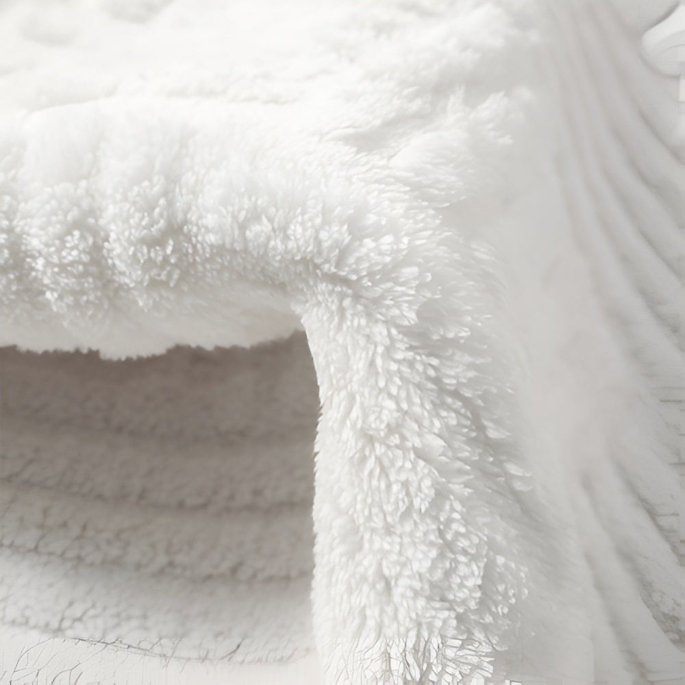 Hom & Ember – Luxurious Non - Slip Bath Mat in Soft Pastels for a Relaxing Atmosphere - Hom & Ember