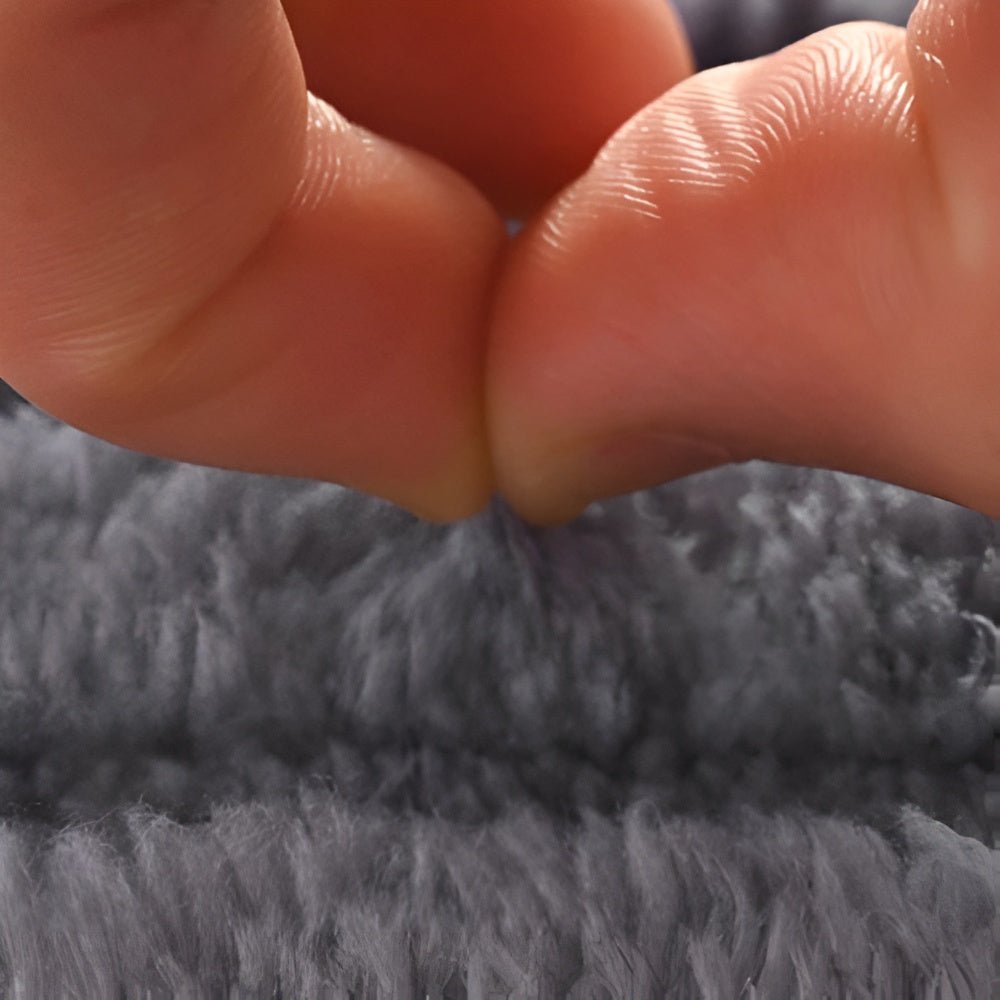 Hom & Ember – Luxurious Non - Slip Bath Mat in Soft Pastels for a Relaxing Atmosphere - Hom & Ember