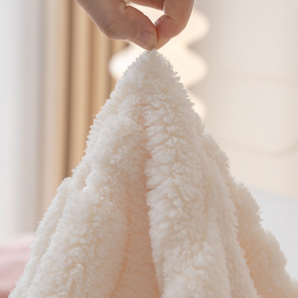 Hom & Ember – Luxurious Non - Slip Sofa Cover in Elegant Fabric for a Serene Ambiance - Hom & Ember