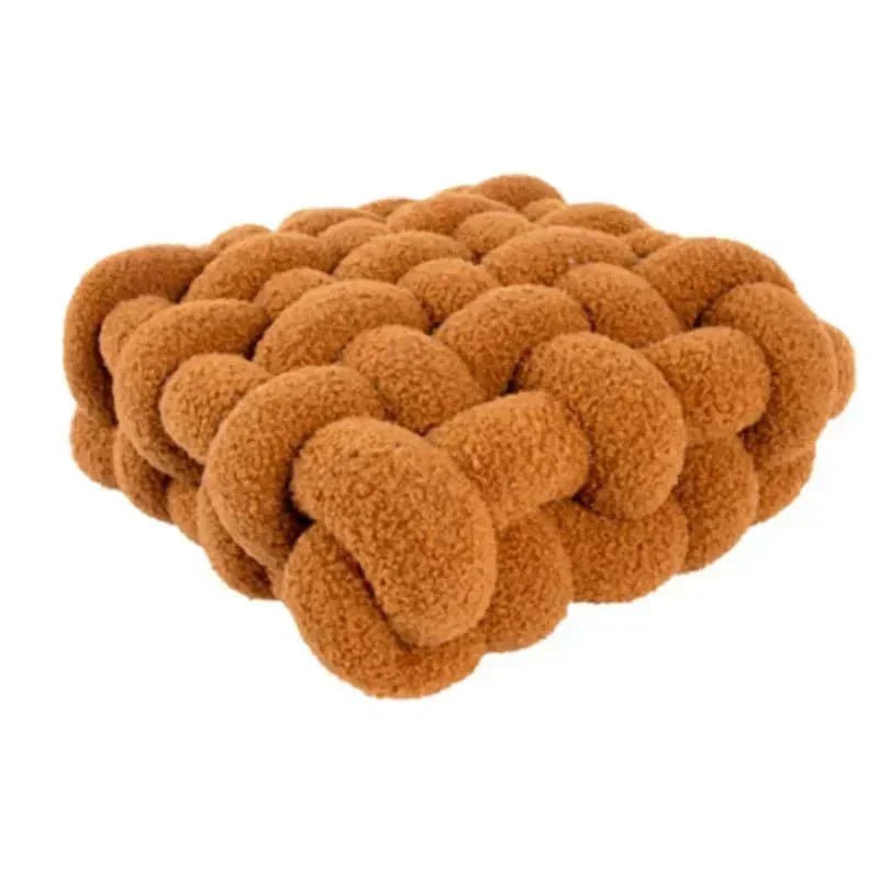 Hom & Ember – Luxurious Textured Nordic Knot Cushion in Vibrant Hues for a Serene Ambiance - Hom & Ember