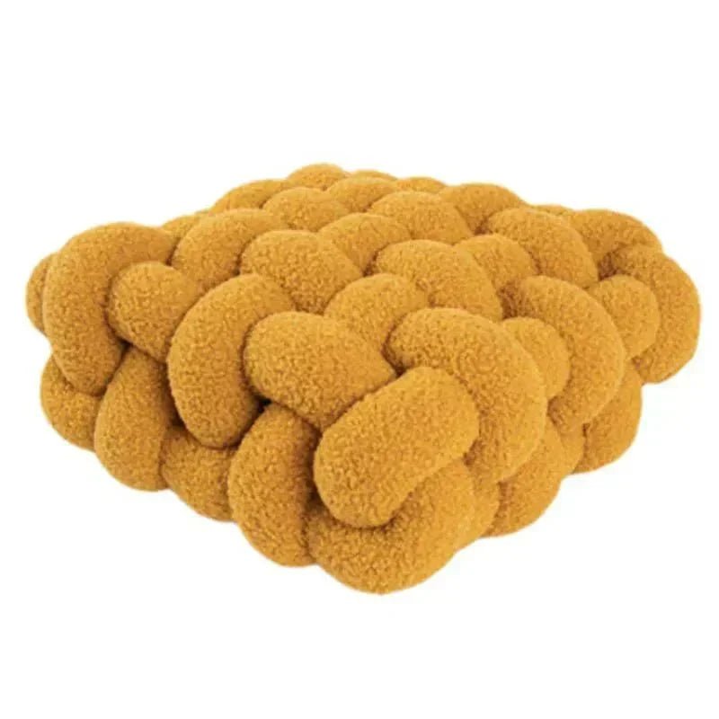 Hom & Ember – Luxurious Textured Nordic Knot Cushion in Vibrant Hues for a Serene Ambiance - Hom & Ember