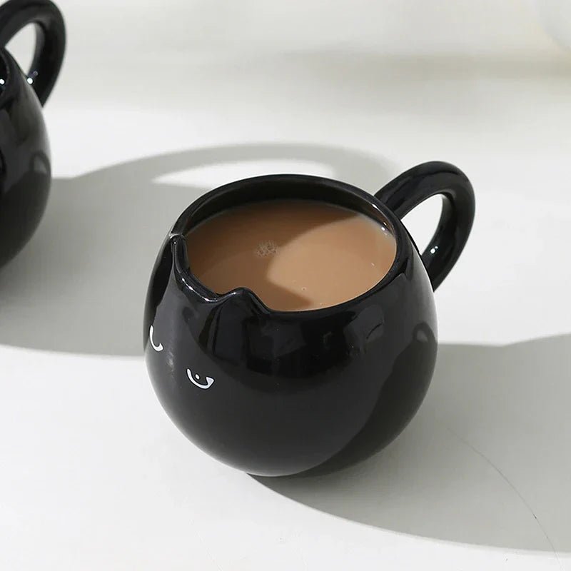 Hom & Ember – Midnight Cat Ceramic Mug for Cozy Evenings - Hom & Ember
