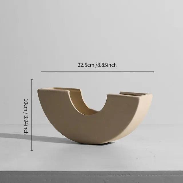 Hom & Ember – Minimalist Ceramic Vase - Hom & Ember
